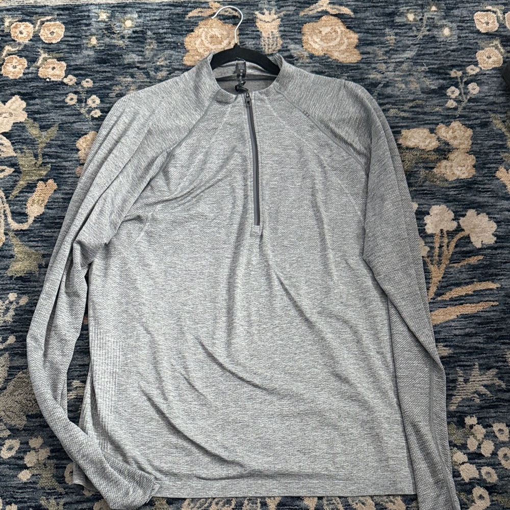 Lululemon Men's Gray Quarter-Zip Pullover
